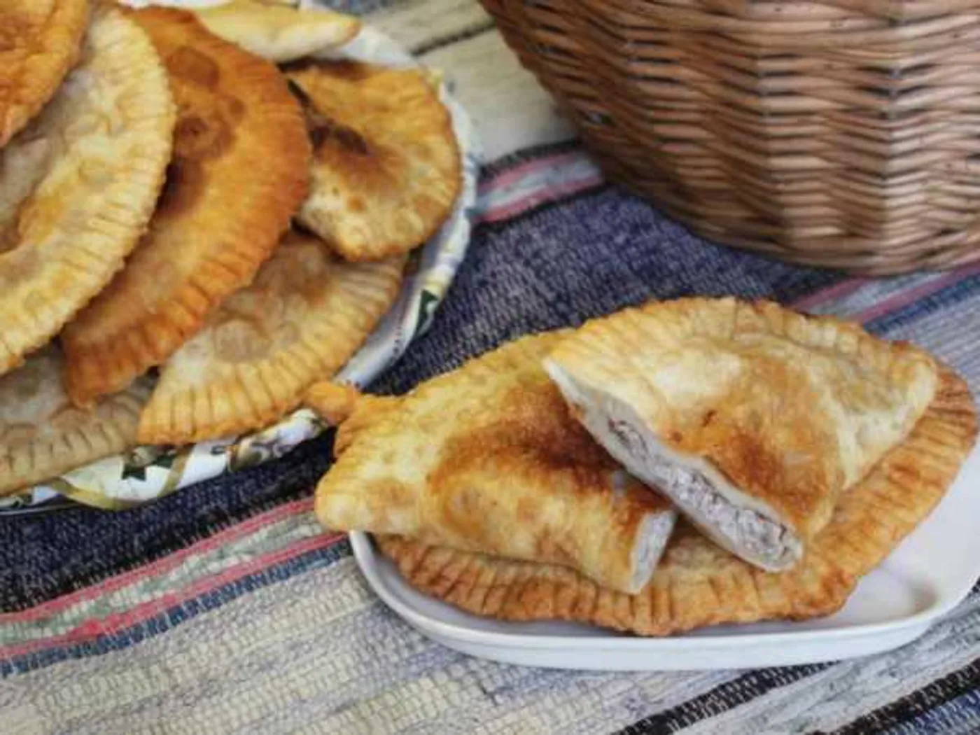 Chebureki on beer with meat recipe