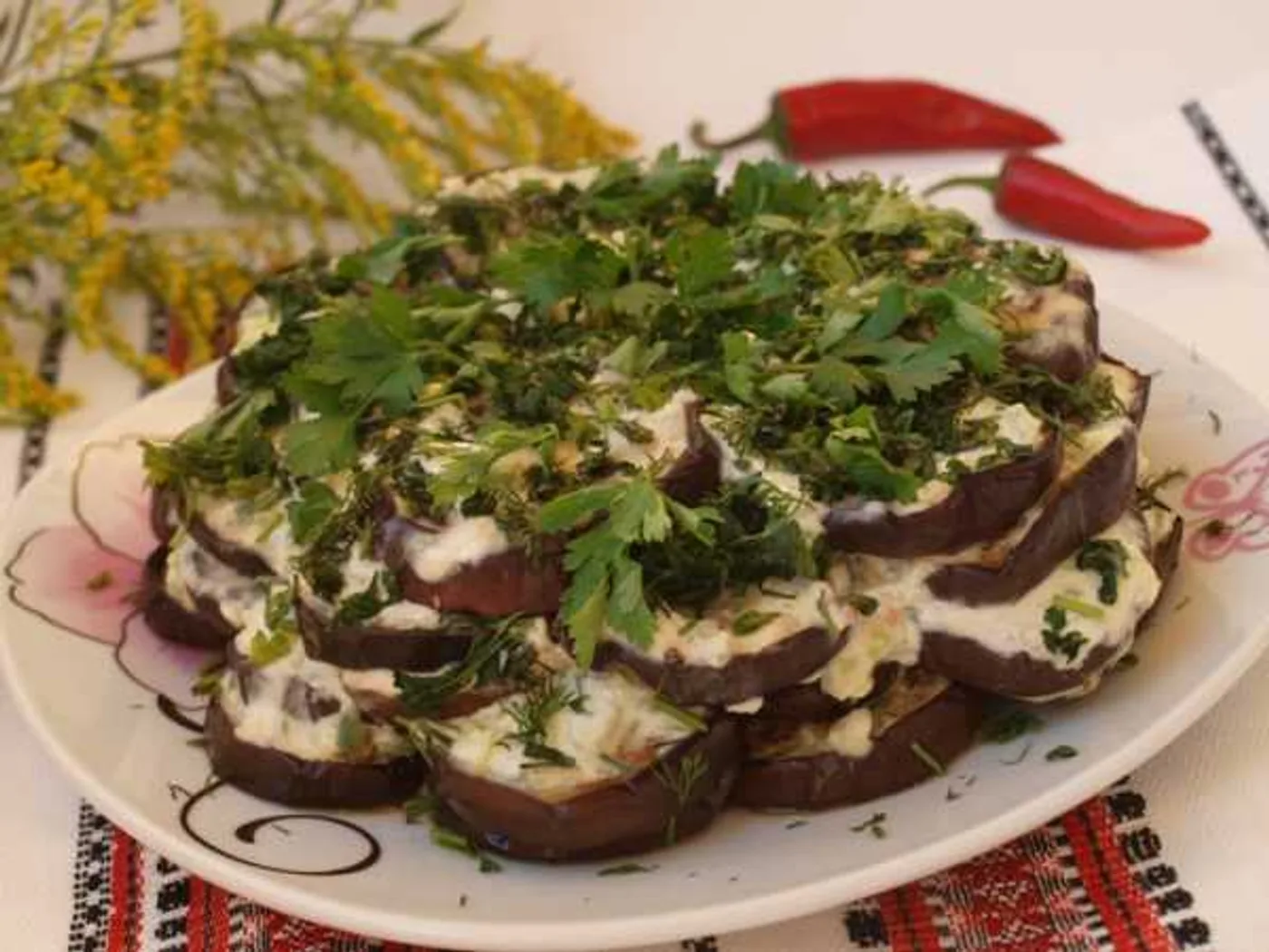 Georgian-style eggplant recipe