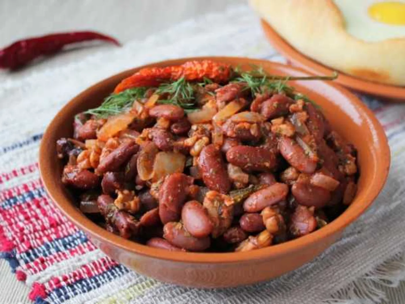 Lobio from red beans with walnuts recipe