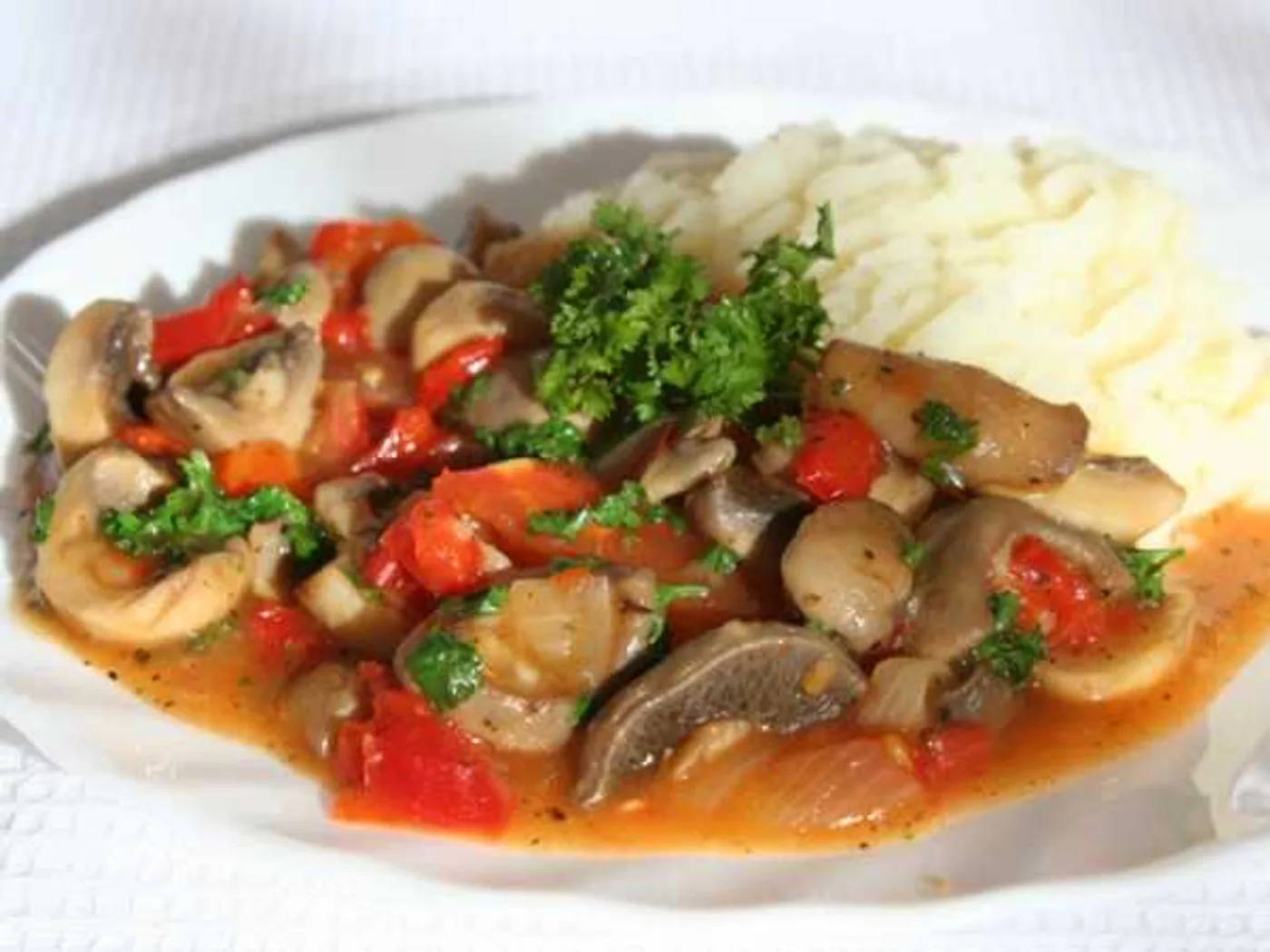 Mushroom goulash recipe