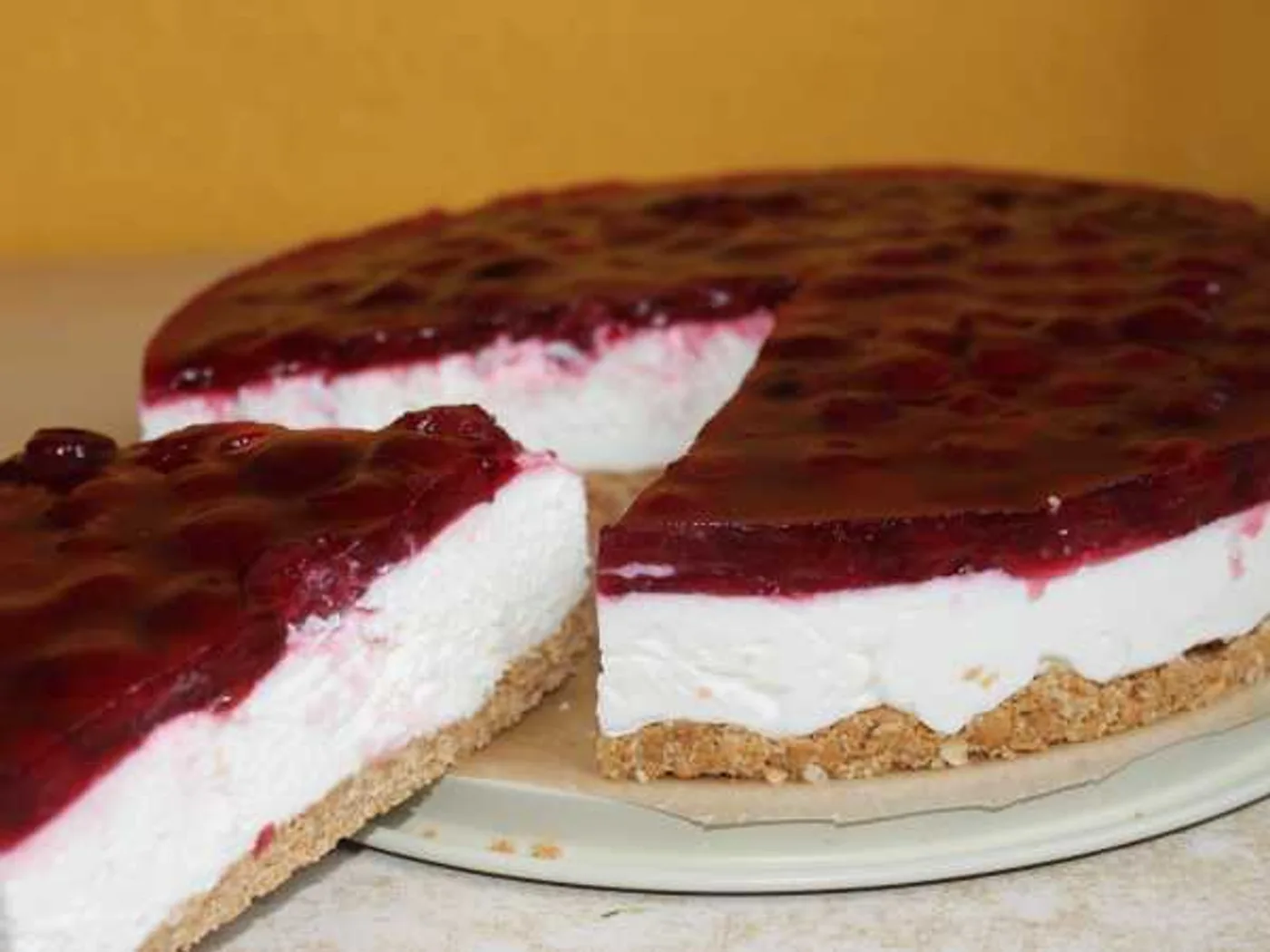 No cherry pastry cake recipe