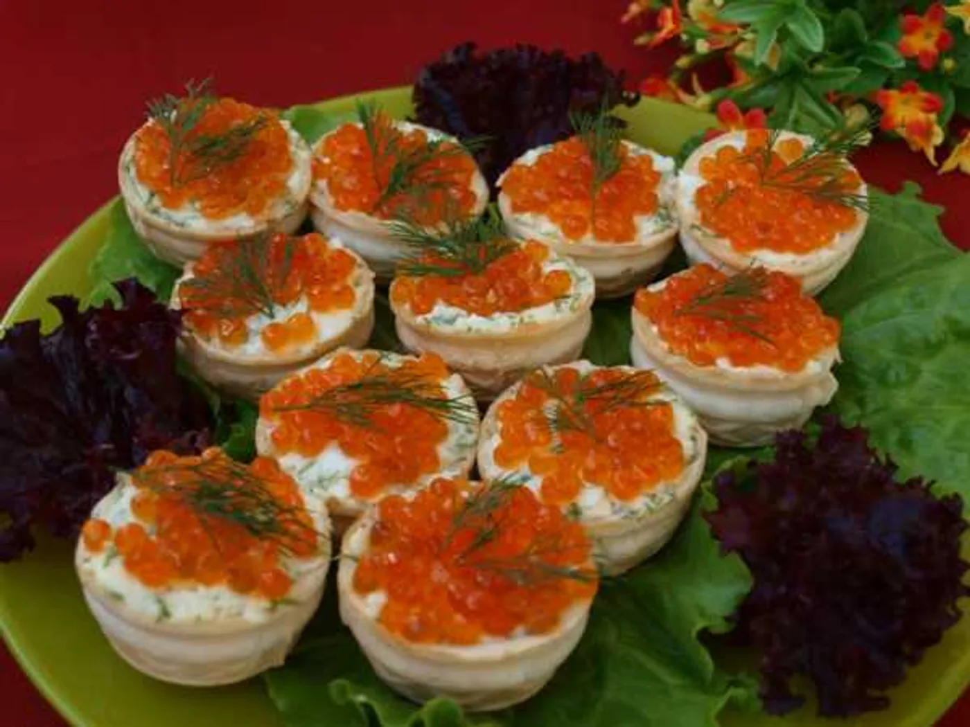 Red caviar tartlets recipe