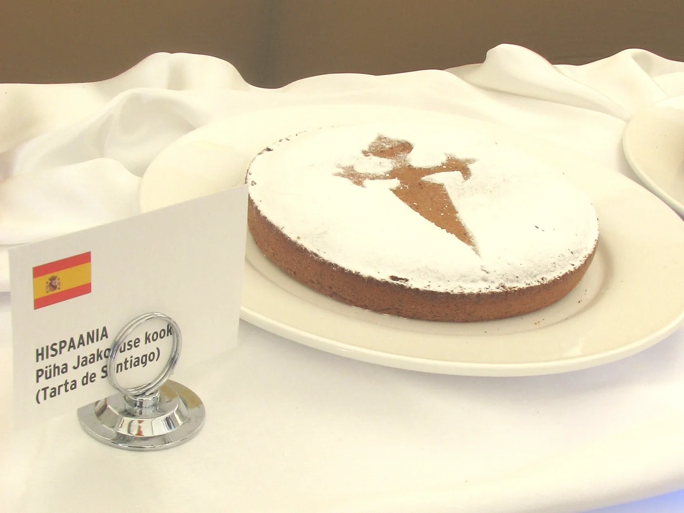Tarta de Santiago prepared recipe