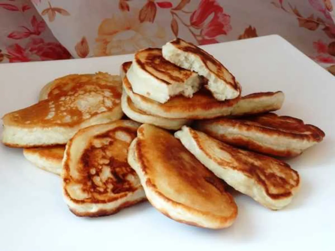 Yeast pancakes without eggs recipe