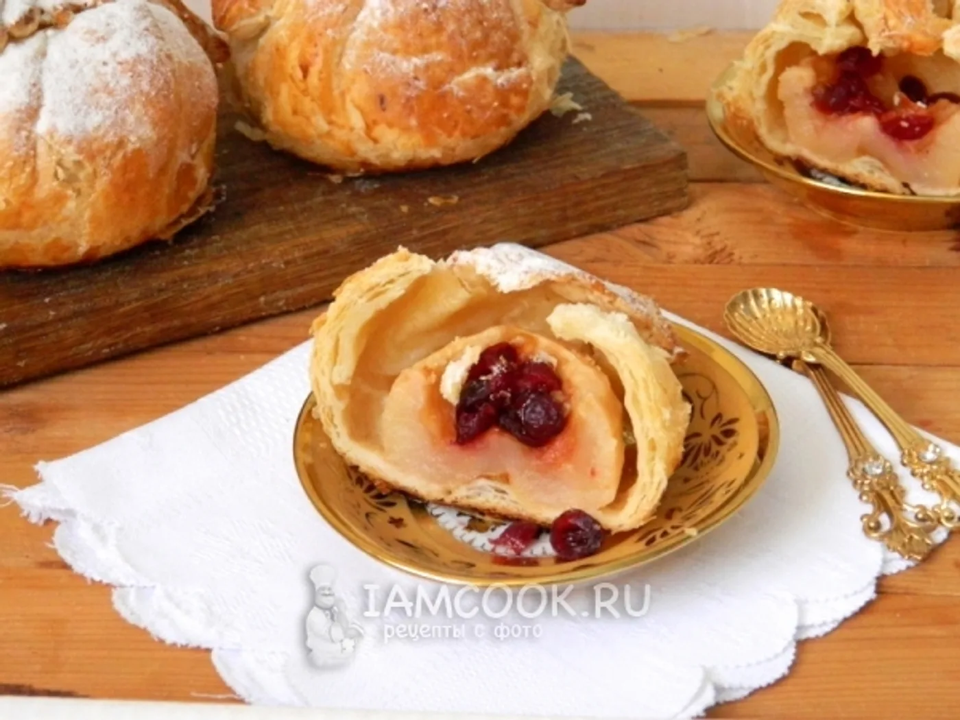 Apples baked in dough recipe