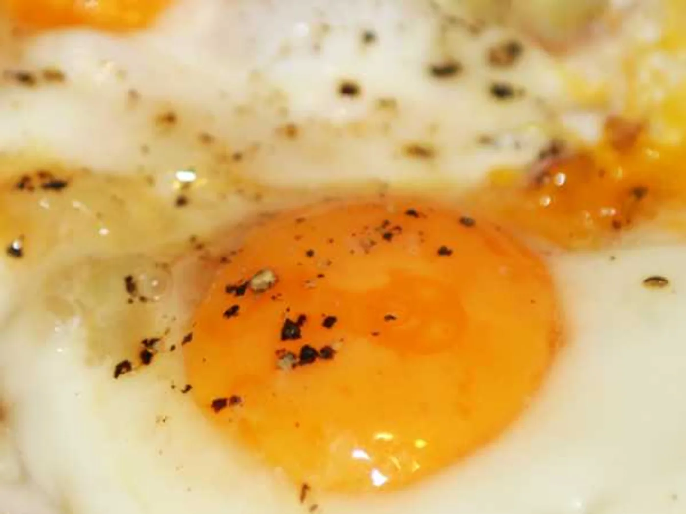 Bacon and scrambled eggs recipe
