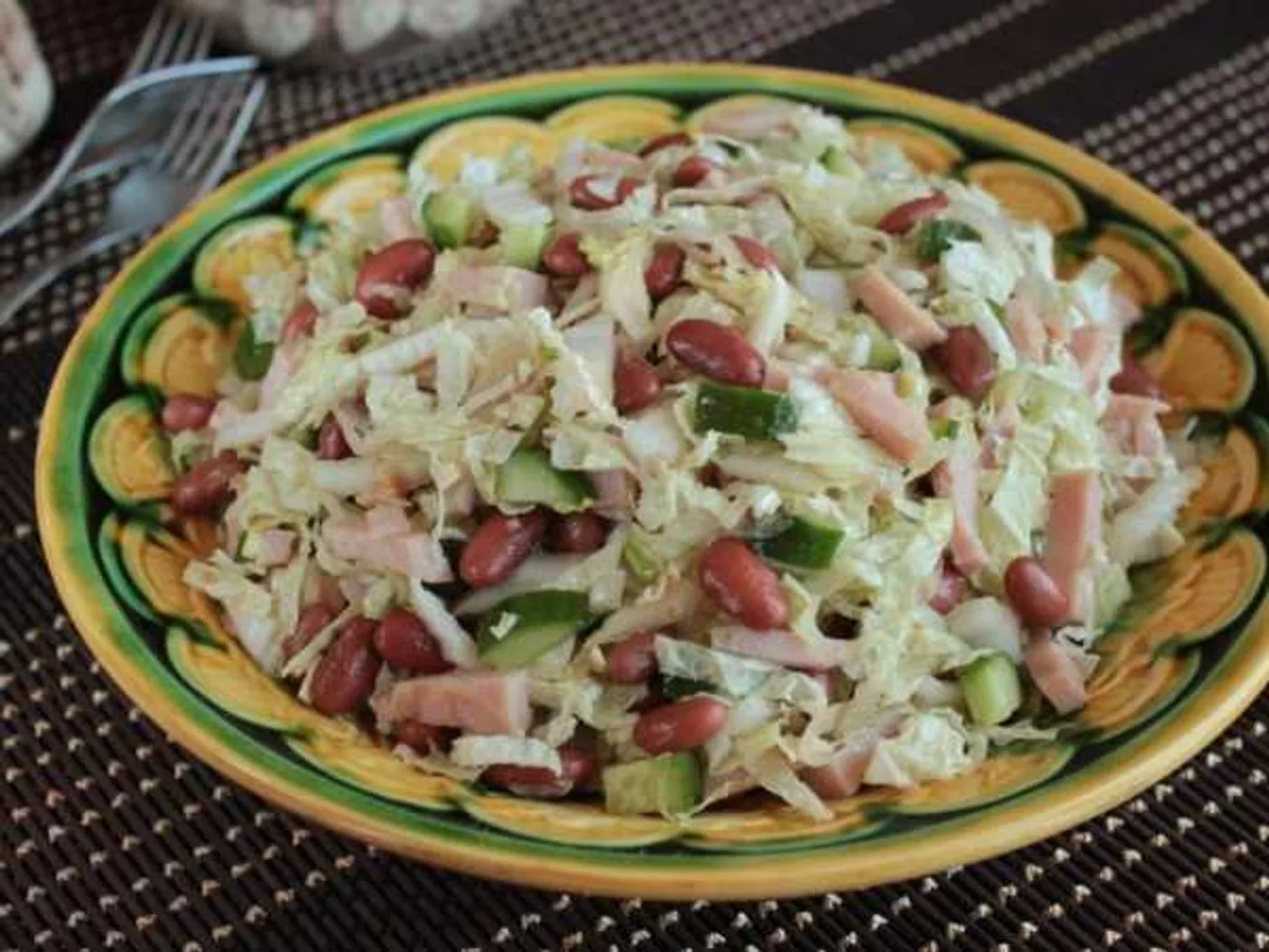 Bean and ham salad recipe