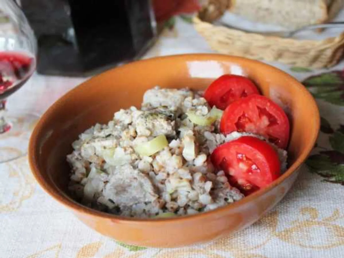 Buckwheat with meat, stewed in sour cream recipe