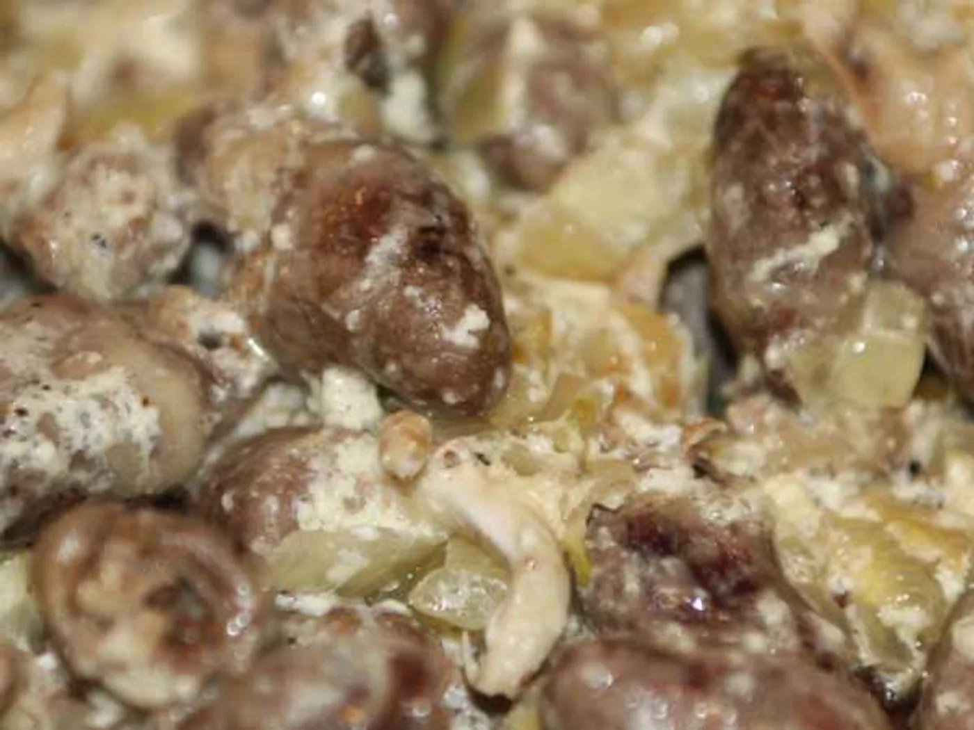 Chicken hearts in sour cream recipe