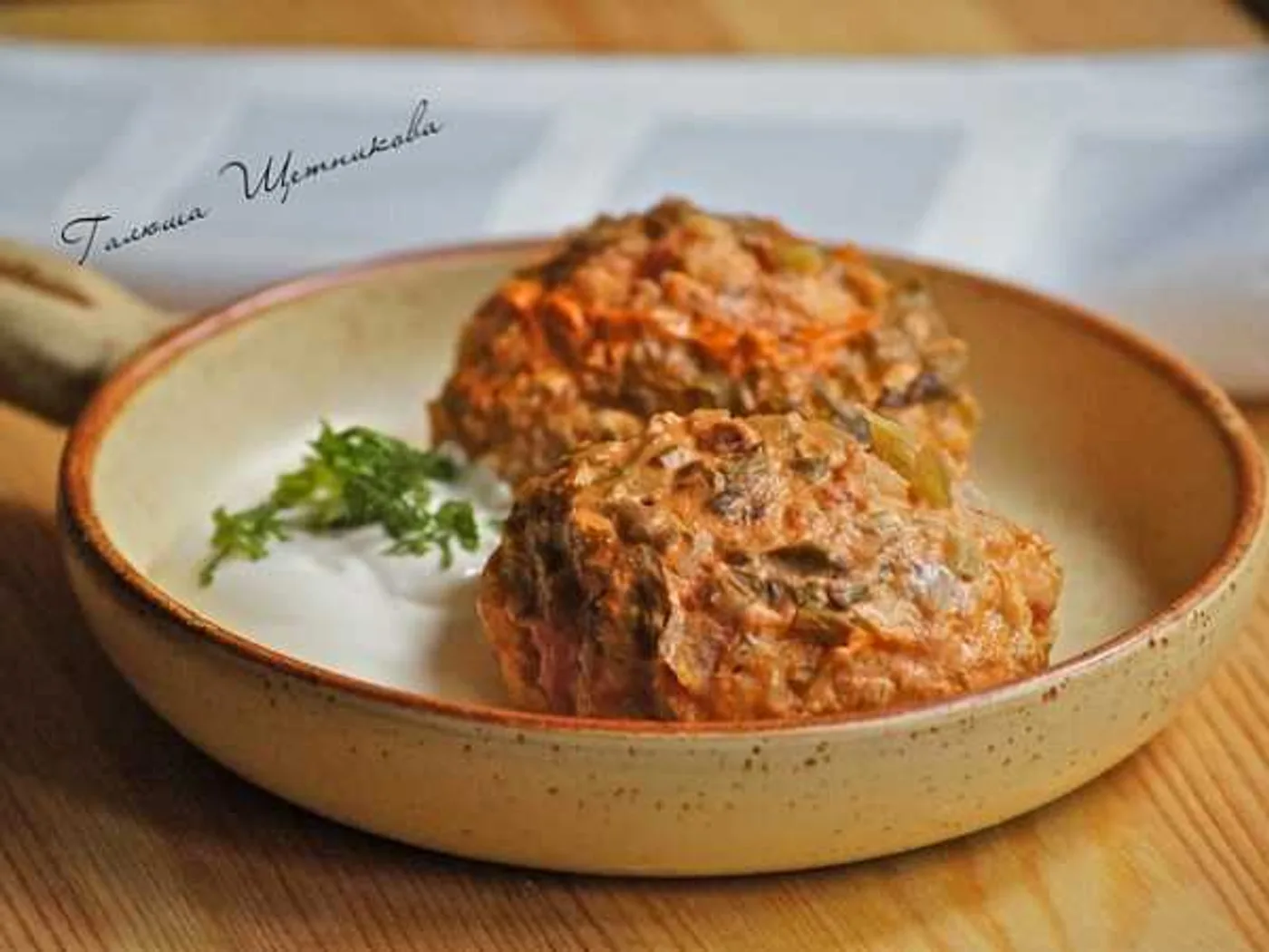 Chicken meatballs with brown rice in sauce recipe