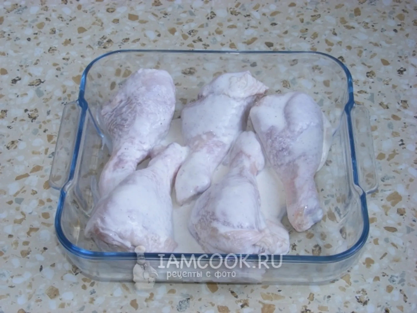 Chicken shins baked in sour cream sauce recipe