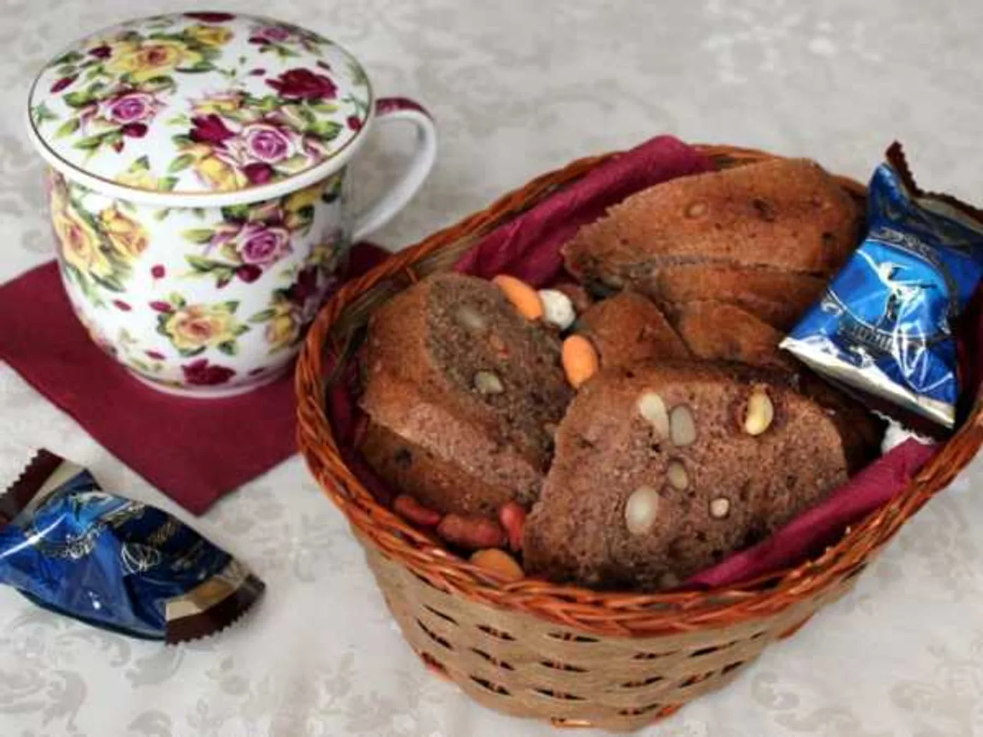 Chocolate muffin on kefir with nuts recipe
