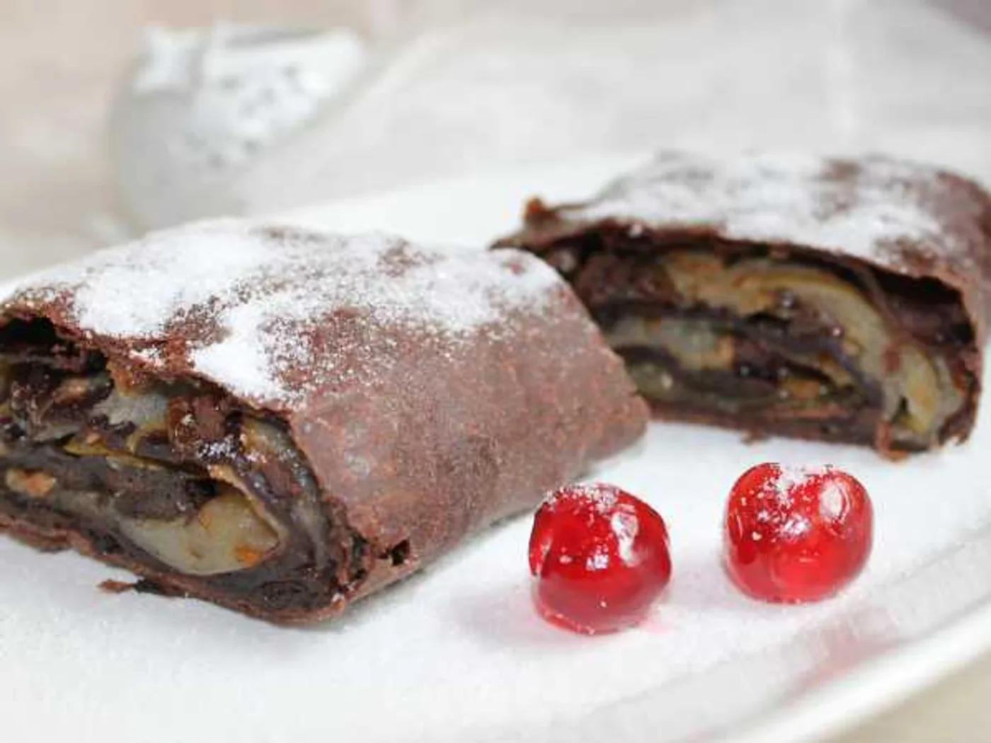 Chocolate strudel with pear recipe