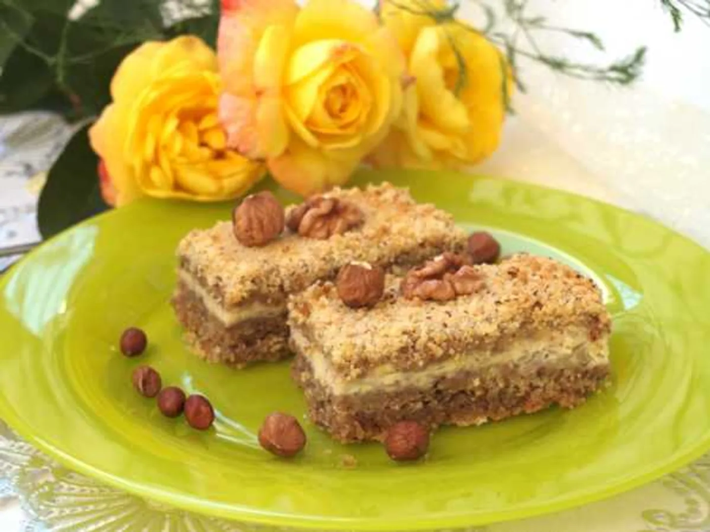 Crumbly curd and apple pie with nuts recipe