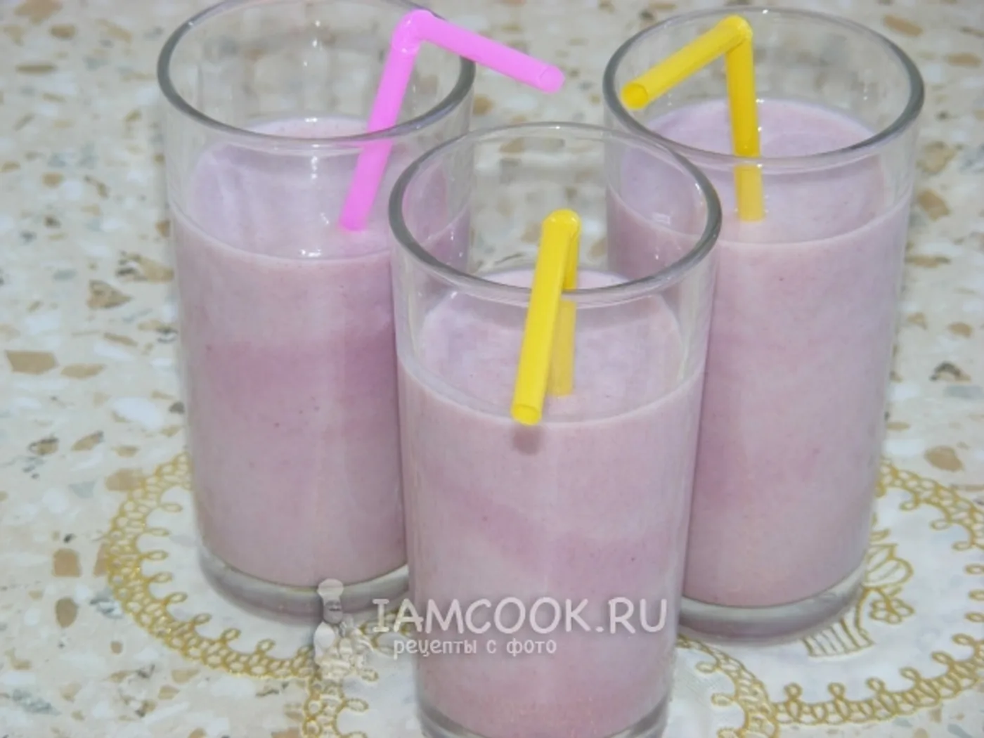 Currant milkshake recipe