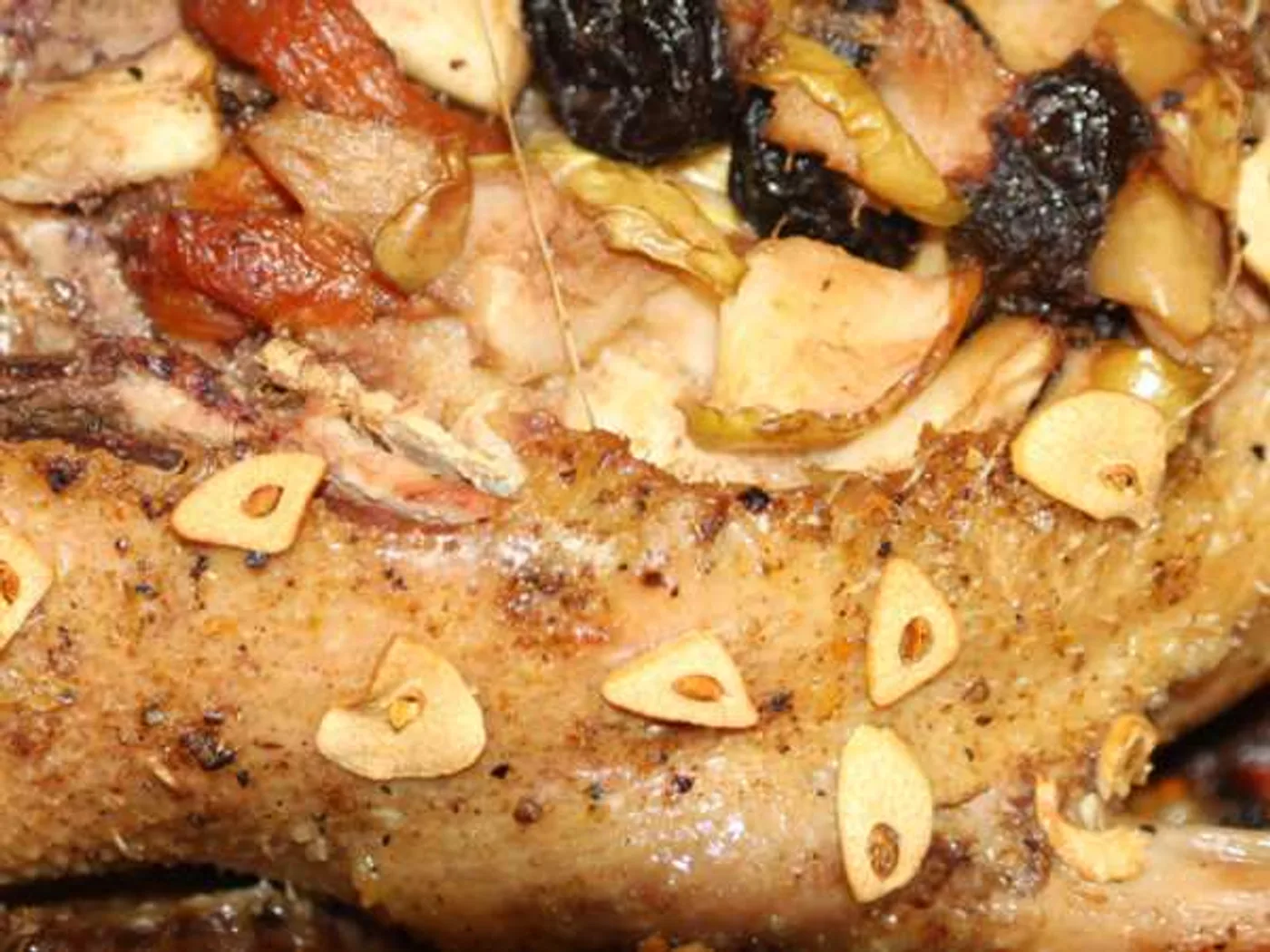 Duck stuffed with cabbage in the oven recipe