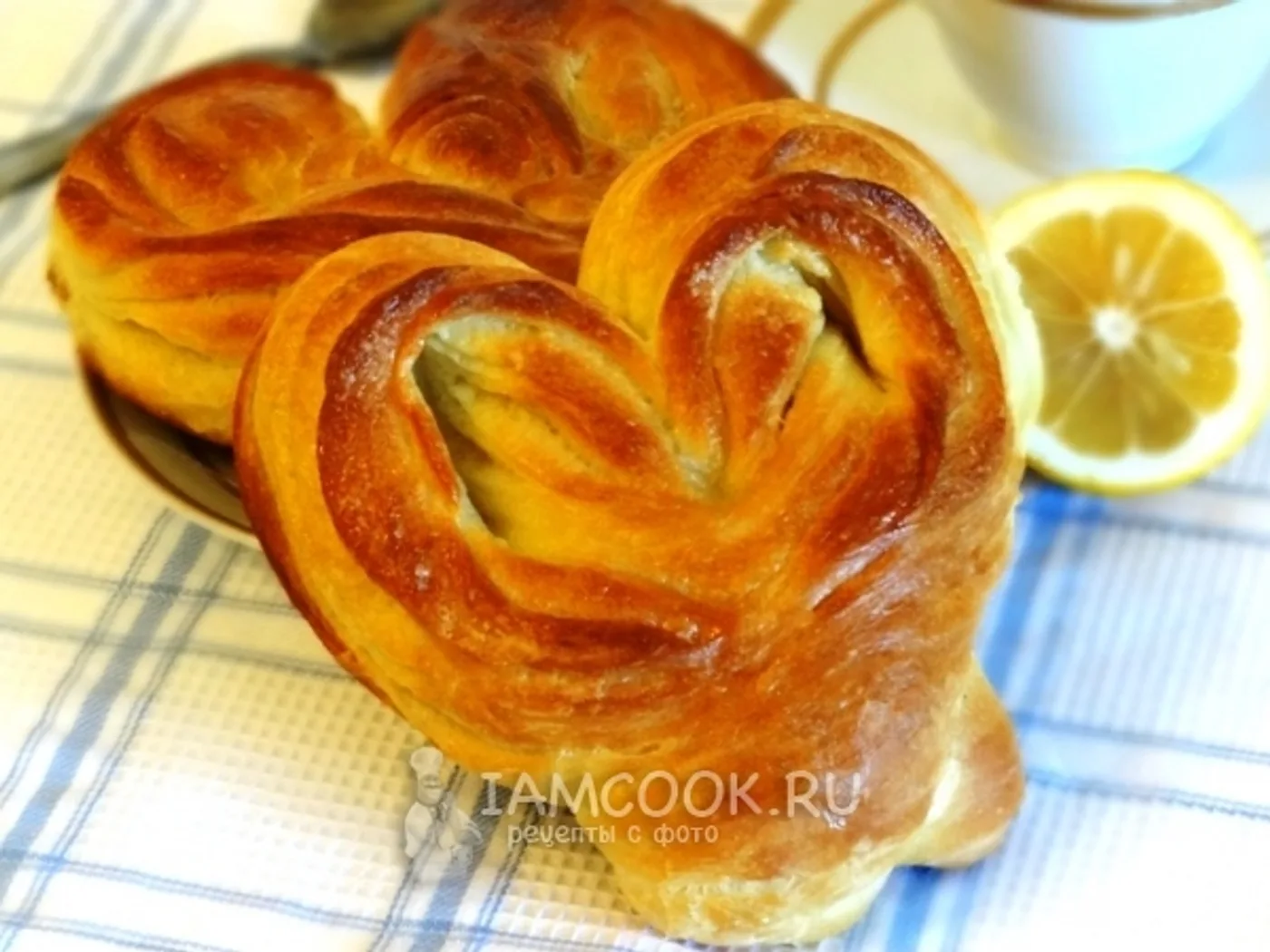 Ear-shaped sweet buns recipe