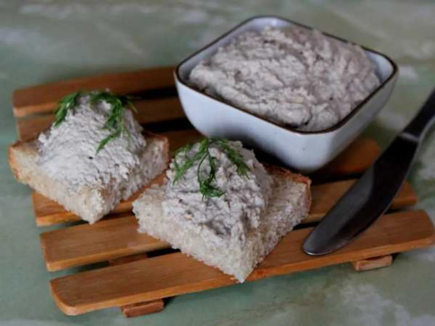 Fish pate with walnut recipe