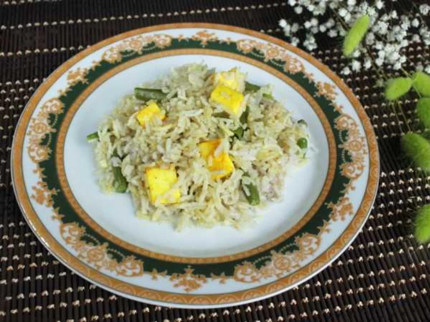 Fragrant rice by Matar Pulao recipe