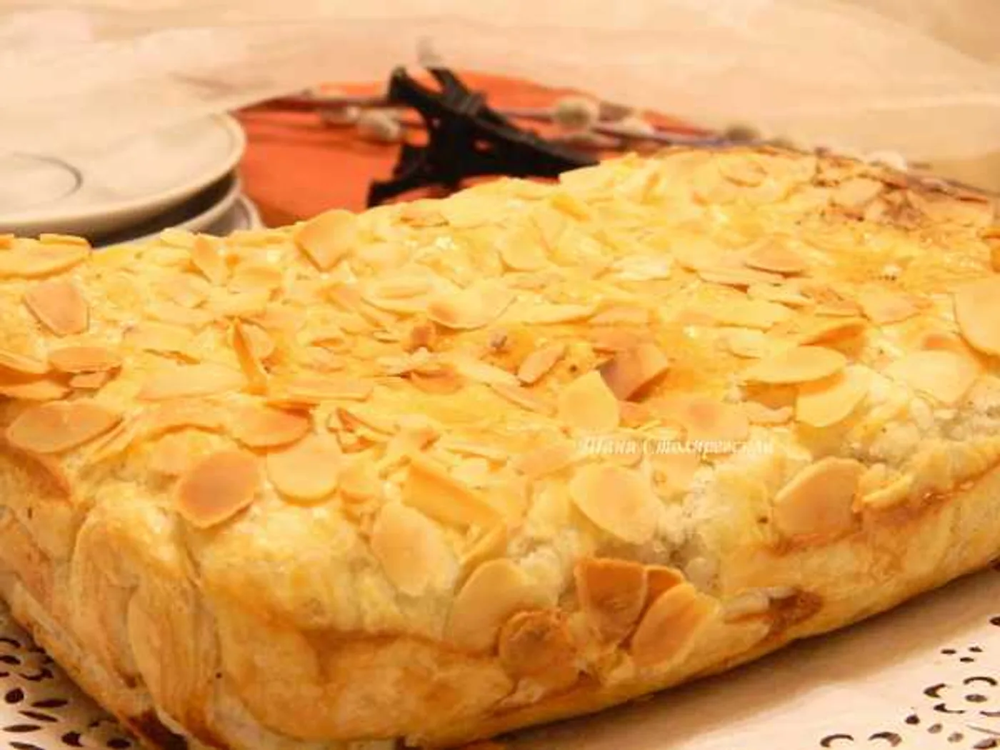 French puff pie with almond cream recipe