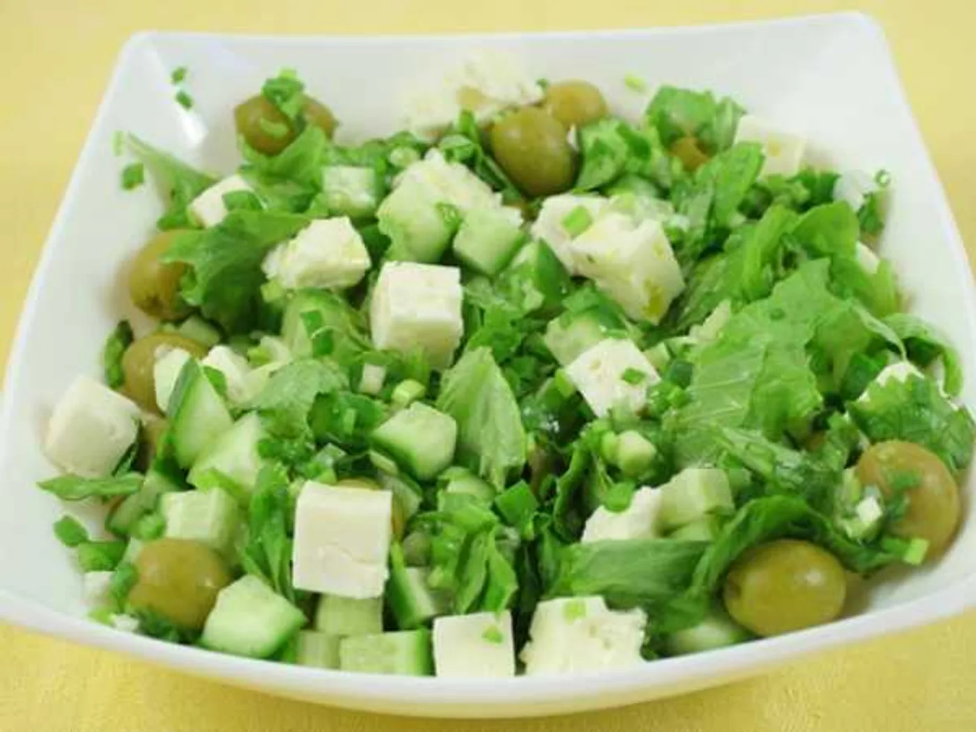 Green Greek Salad with Brynza recipe