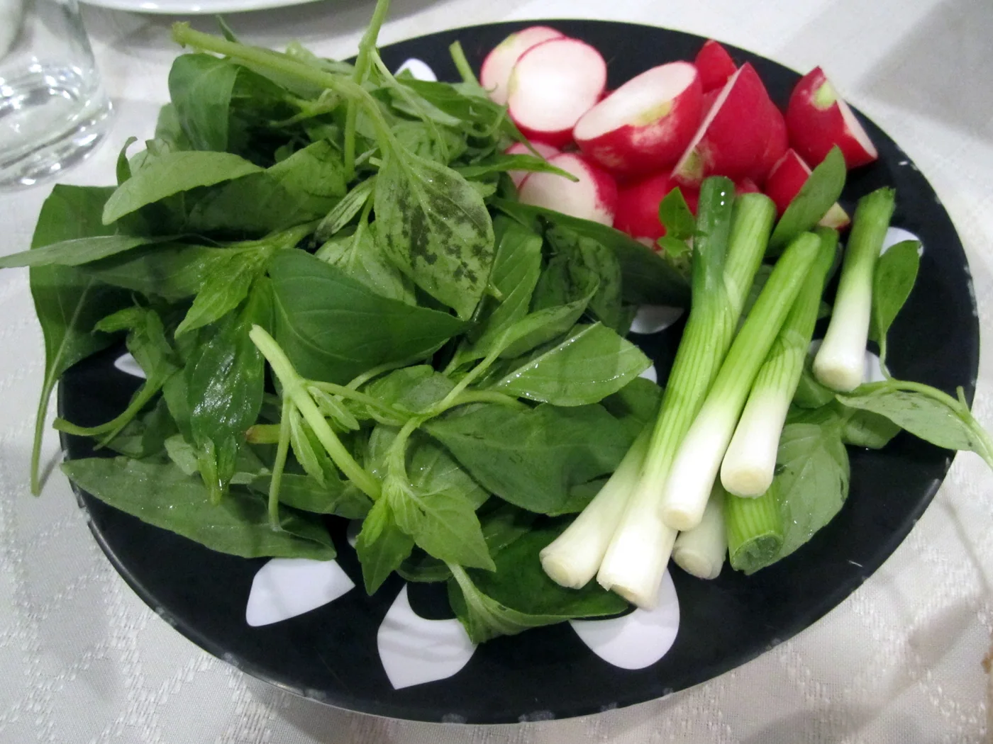 Kanachi (Armenian Herb Salad) prepared recipe