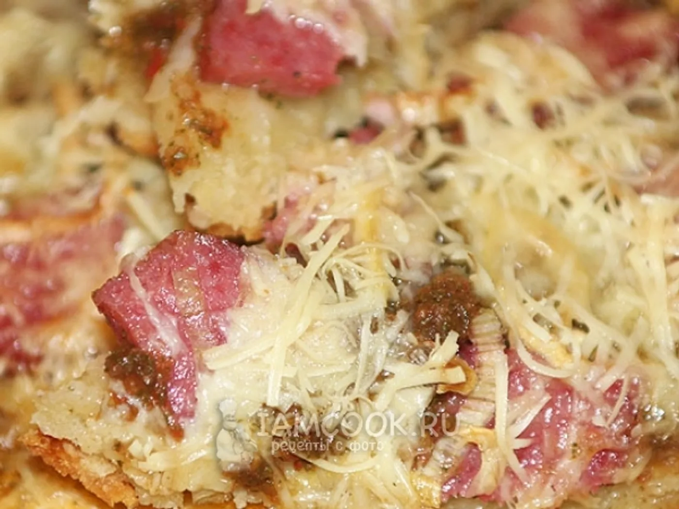 Pie "a la pizza" with sausage and cheese (on margarine) recipe