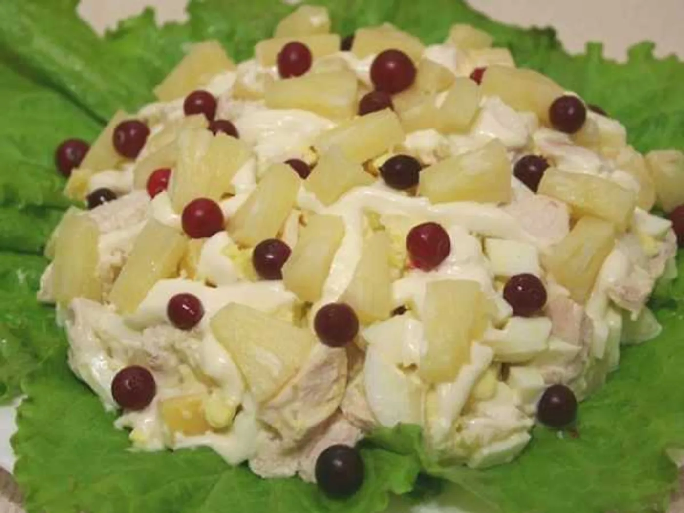 Pineapple salad and chicken breast recipe