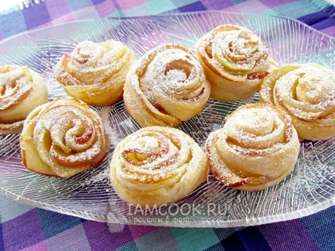 Ply roses with apples recipe