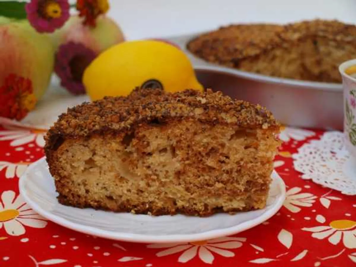Poppy apple pie with honey and walnuts recipe