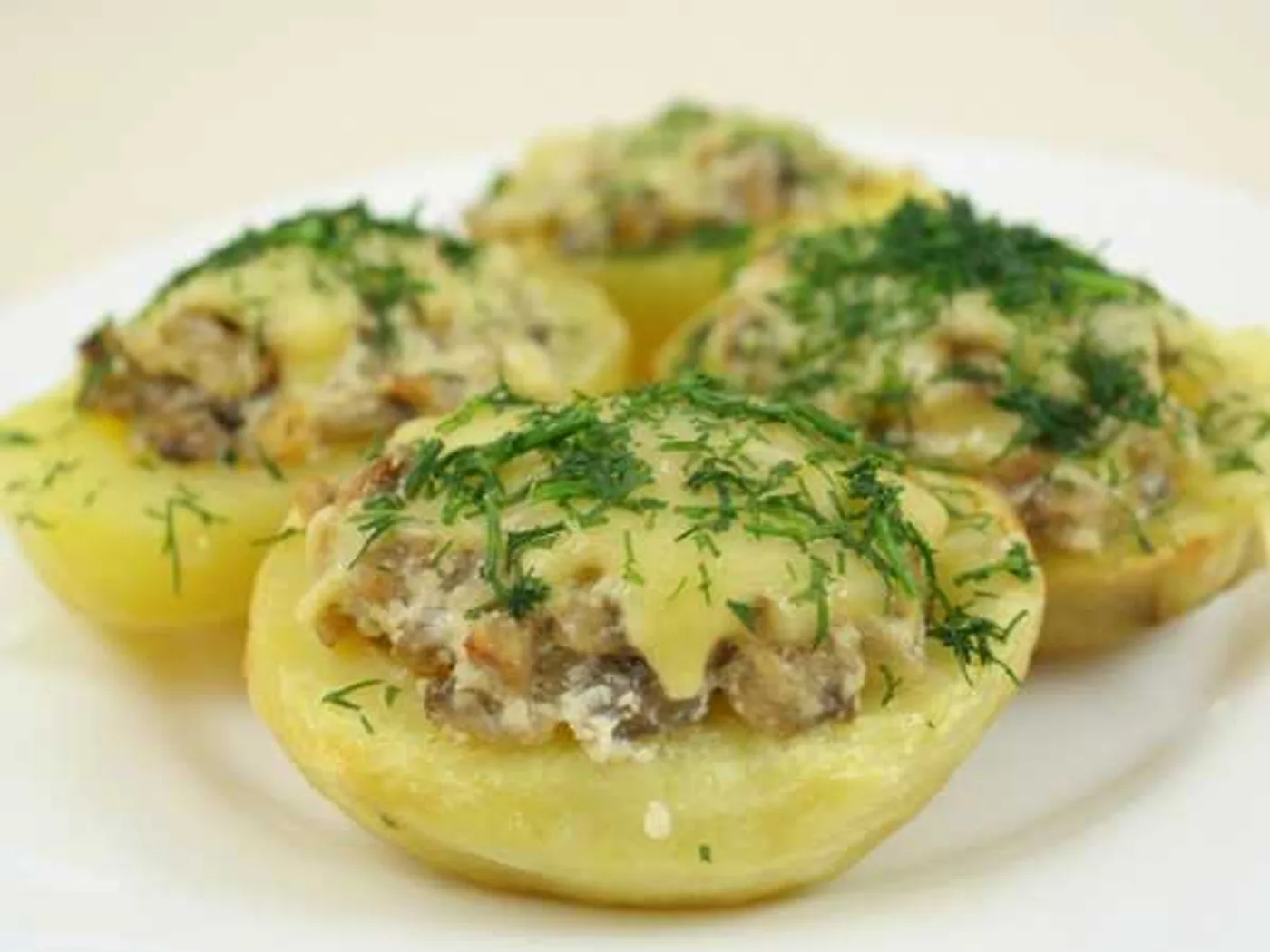 Potato "boats" with mushrooms recipe