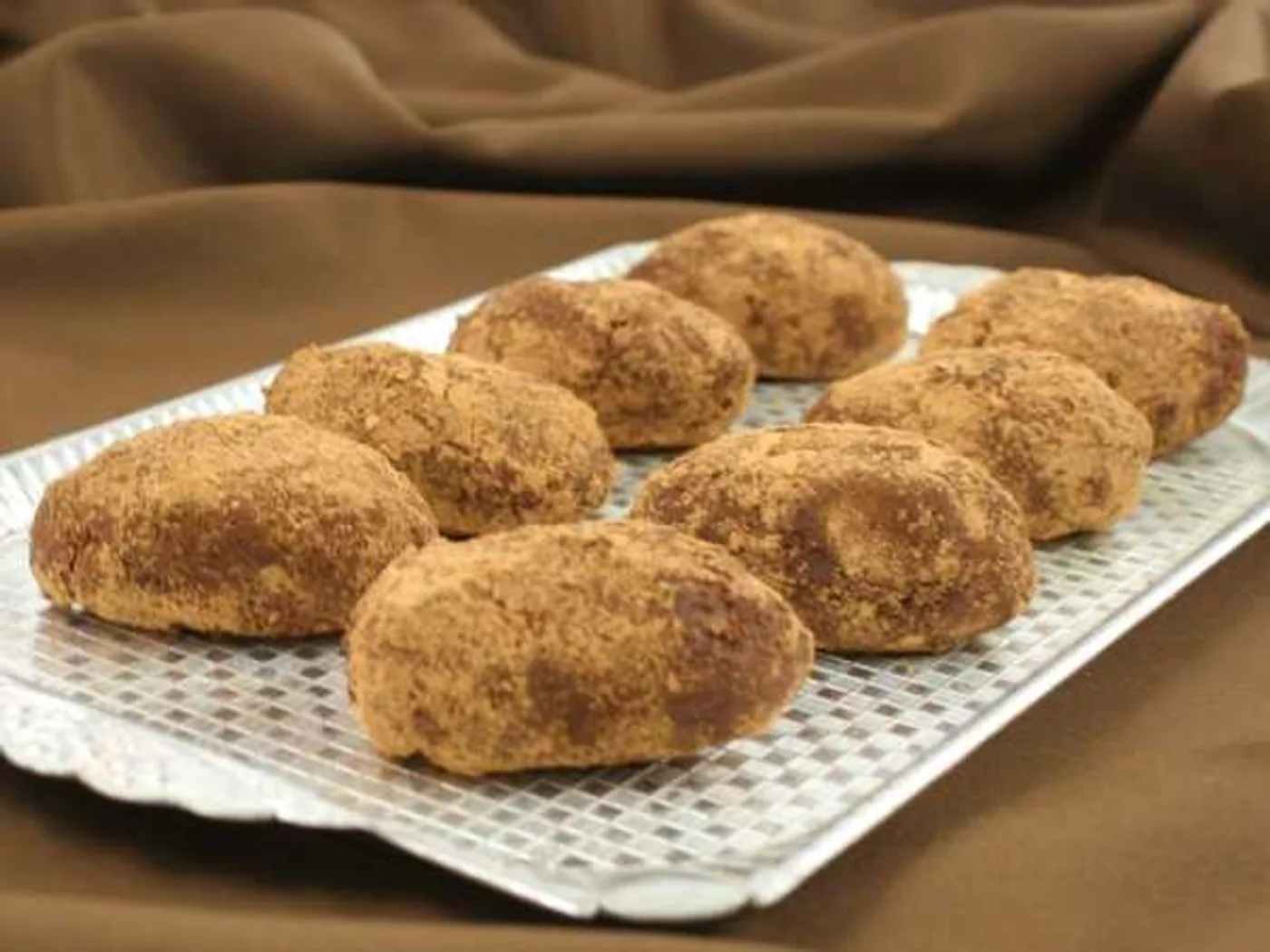 Potato cake made of chocolate biscuit recipe
