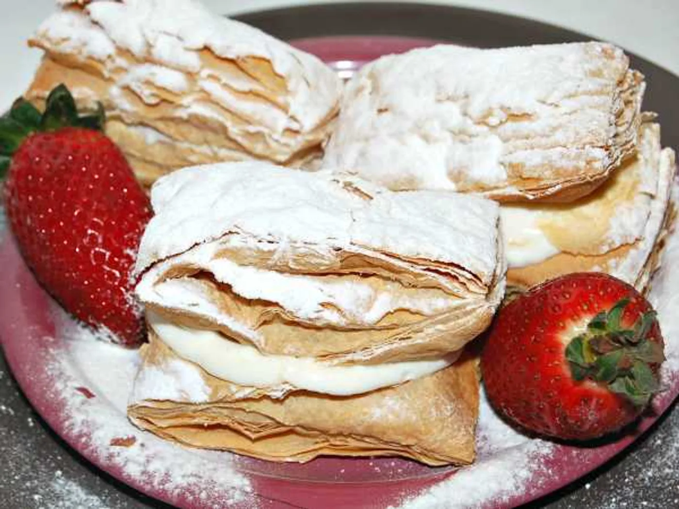 Puff pastry with whipped cream recipe