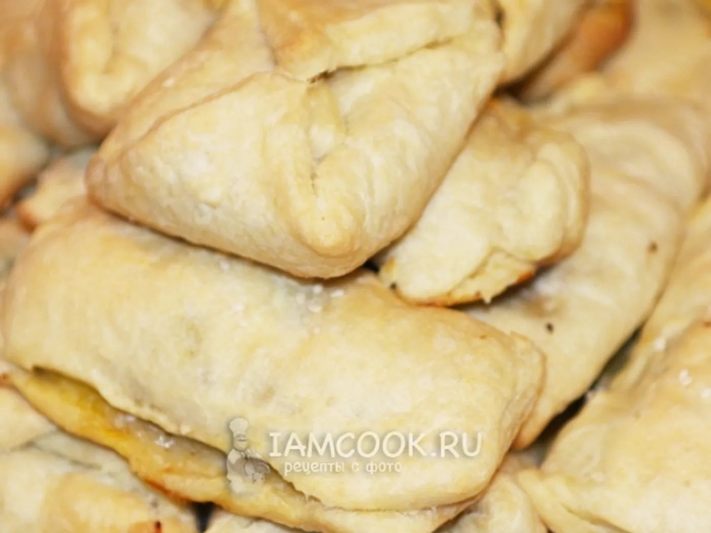 Puffy meat pies recipe