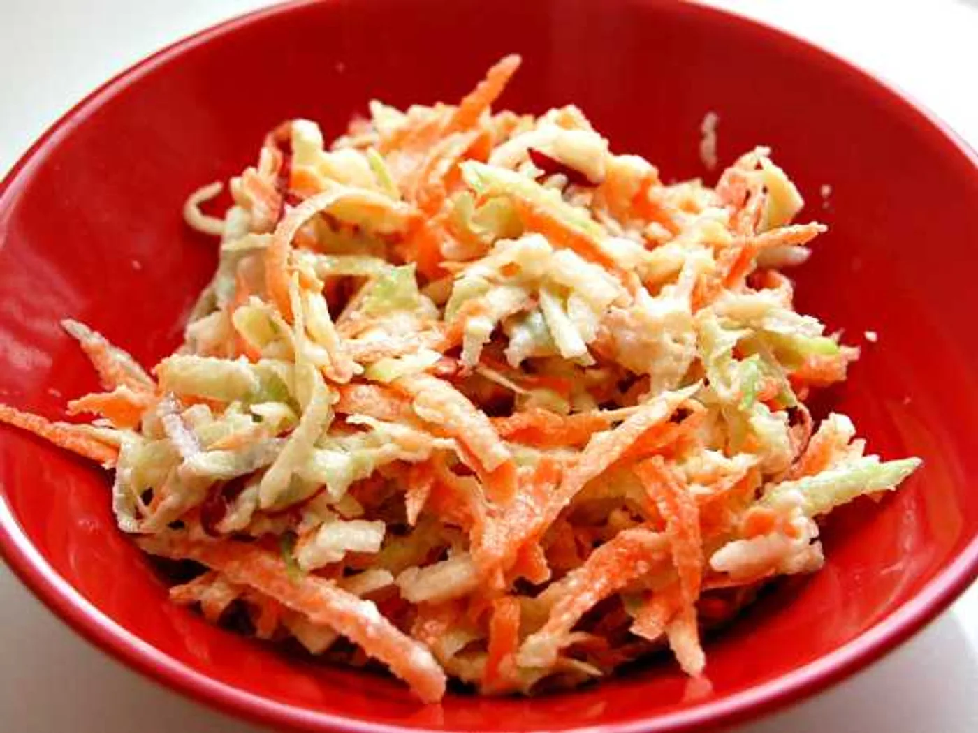 Radish salad with carrots and apples recipe