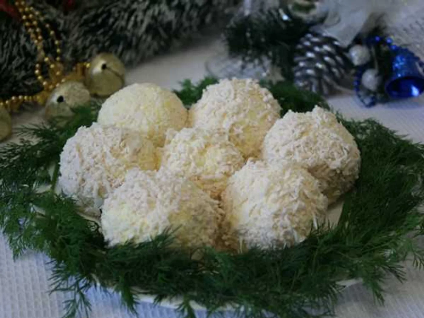 Rafaello cheese balls recipe
