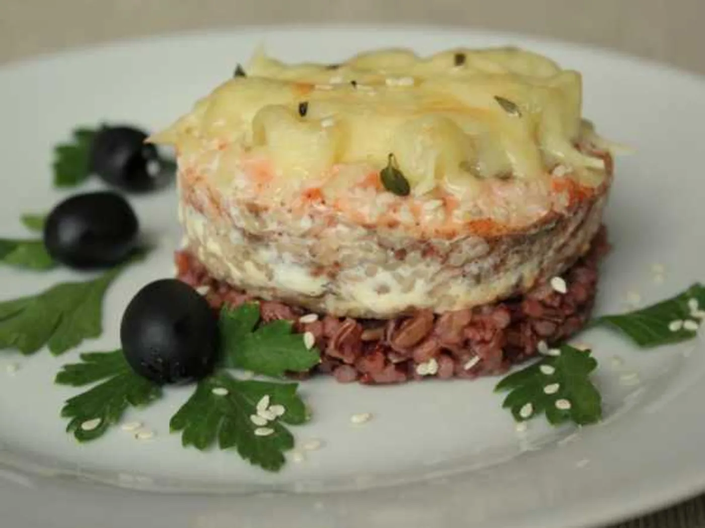Salmon baked with pineapple and cheese recipe