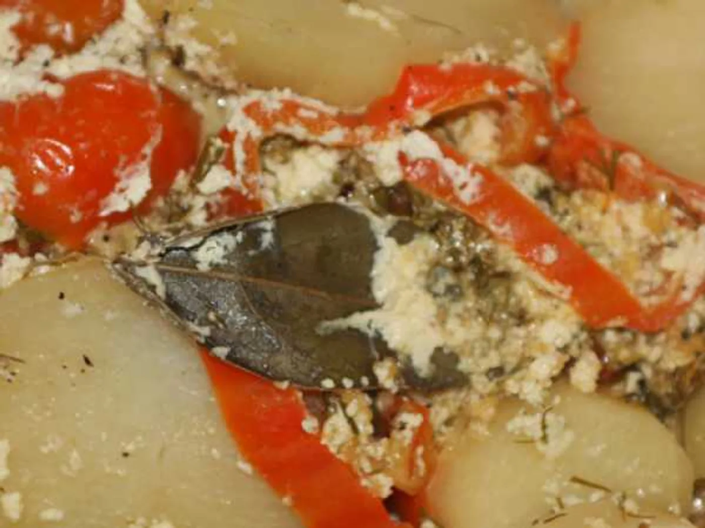 Sea bass with vegetables in foil recipe