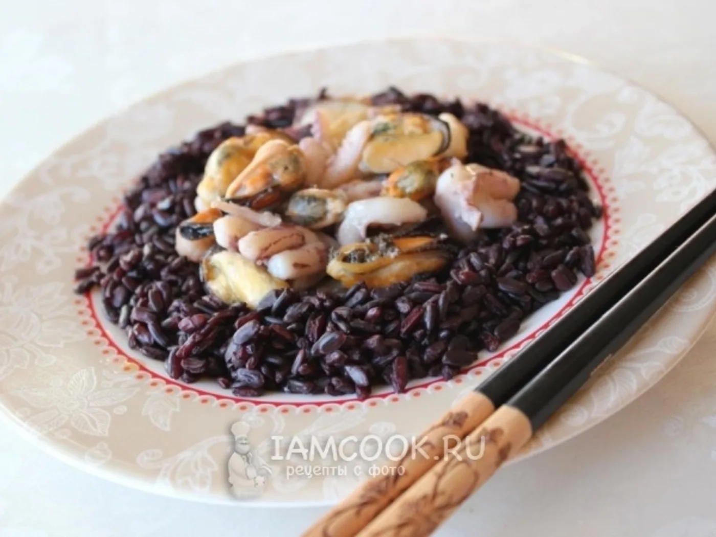 Seafood with black rice recipe