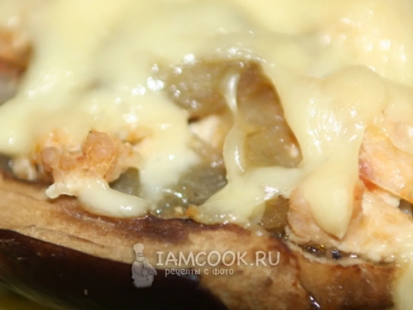 Stuffed eggplant with meat and tomatoes recipe