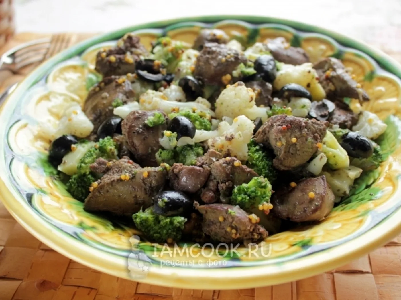 Warm chicken liver salad recipe